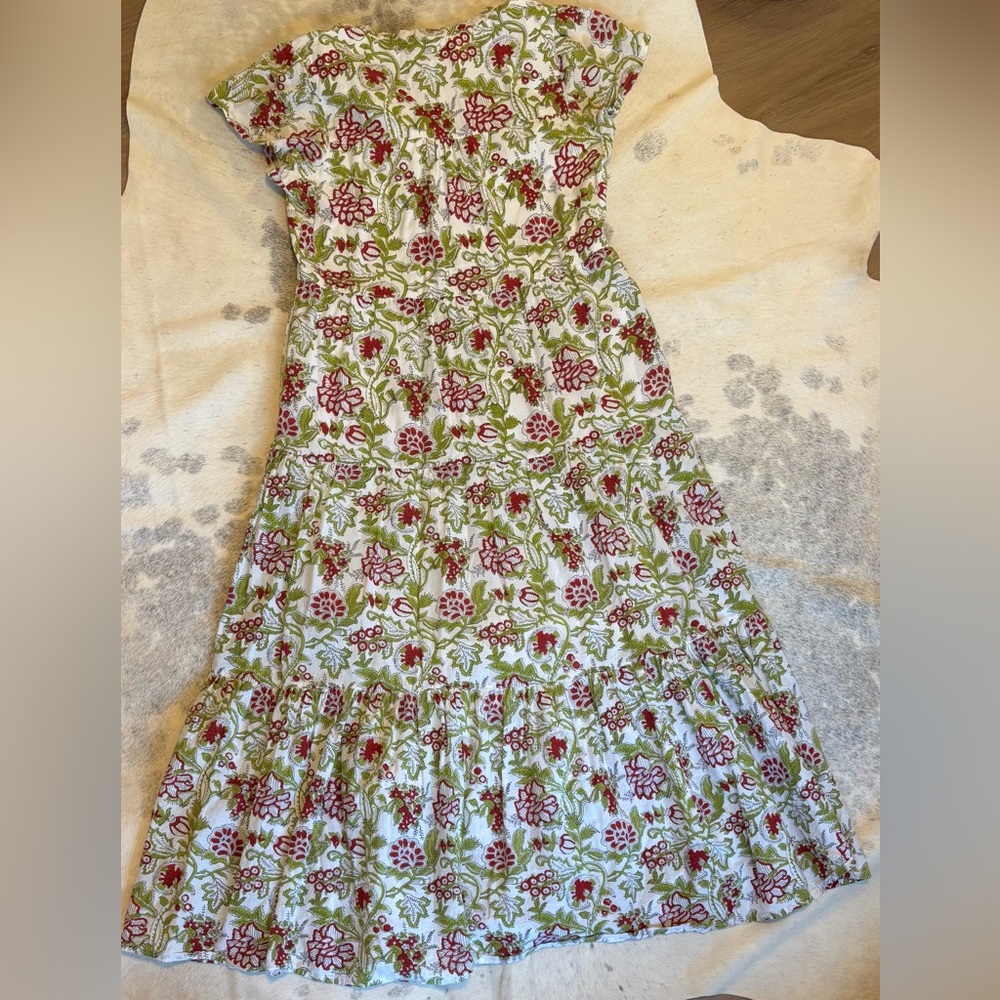 Madison Mathews Floral Print Cotton Midi Dress in White, Red & Green - Picture 4 of 5